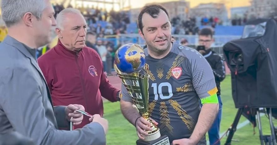 Пандев: Беше забавно на теренот со златната бугарска генерација