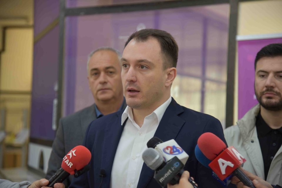 Андоновски: Ги забрануваме првите 53 нелегални приредувачи на онлајн игри на среќа