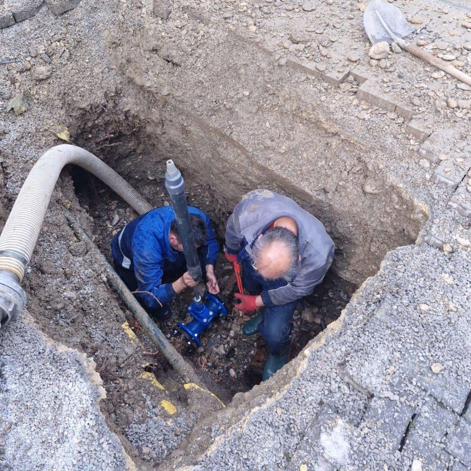 Без вода корисниците од улицата „Св. Прохор Пчињски“