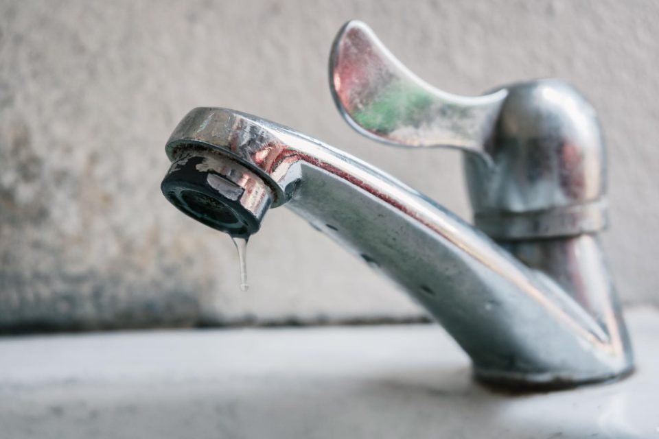 Без вода корисниците на улицата „Алексо Демниевски“