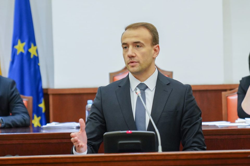 Стојаноски: На 1200 локации до крајот на оваа година ќе се гради во рамки на јавниот повик за финасирање на инфраструктурни проекти од Владата предводена ВМРО-ДПМНЕ