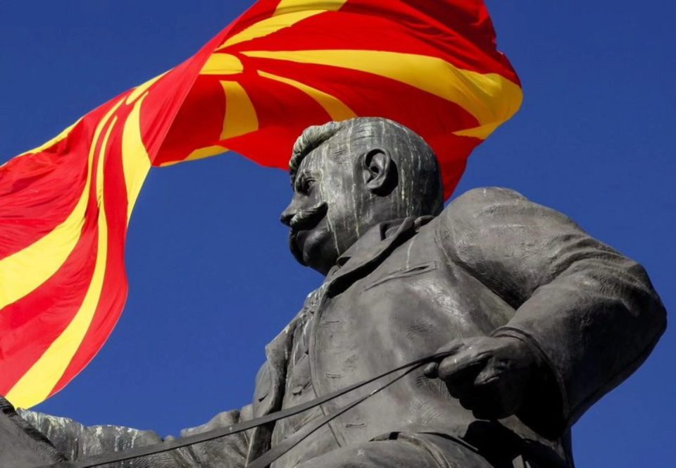 „Без историја нема нација, а ние имаме јака историја, секој сака да грабне од Македонија, тоа не треба да го дозволиме“