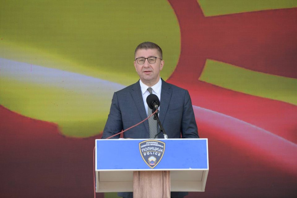 Мицкоски до полицијата: Правдата мора да дојде преку непоткуплива полиција, чувајте ја Македонија