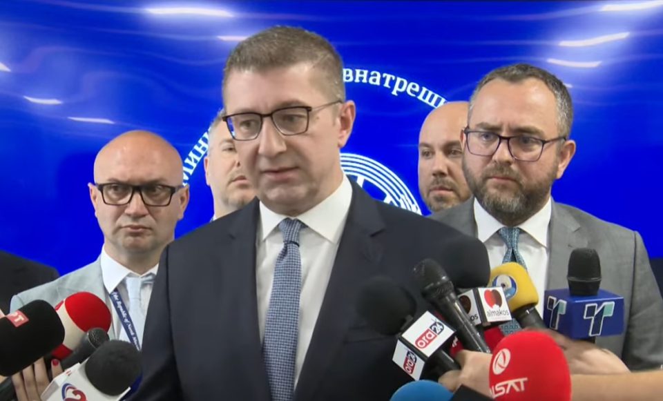 Мицкоски: 1400 метри квадратни реновиран простор на Одделението за управни работи, наесен ќе отпочне втората фаза